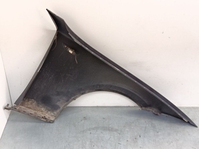 Recambio de aleta delantera izquierda para bmw 1 (e87) 118 d referencia OEM IAM   