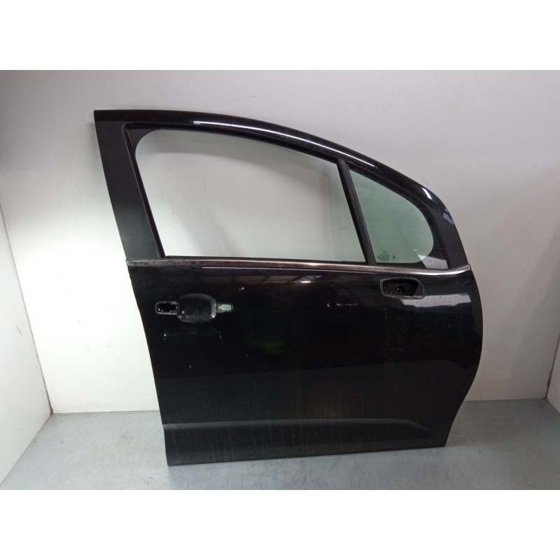 Recambio de puerta delantera derecha para citroën c3 ii (sc_) 1.0 vti 68 referencia OEM IAM    Recambio de puerta delantera derecha para citroën c3 ii (sc_) 1.0 vti 68 referencia OEM IAM
