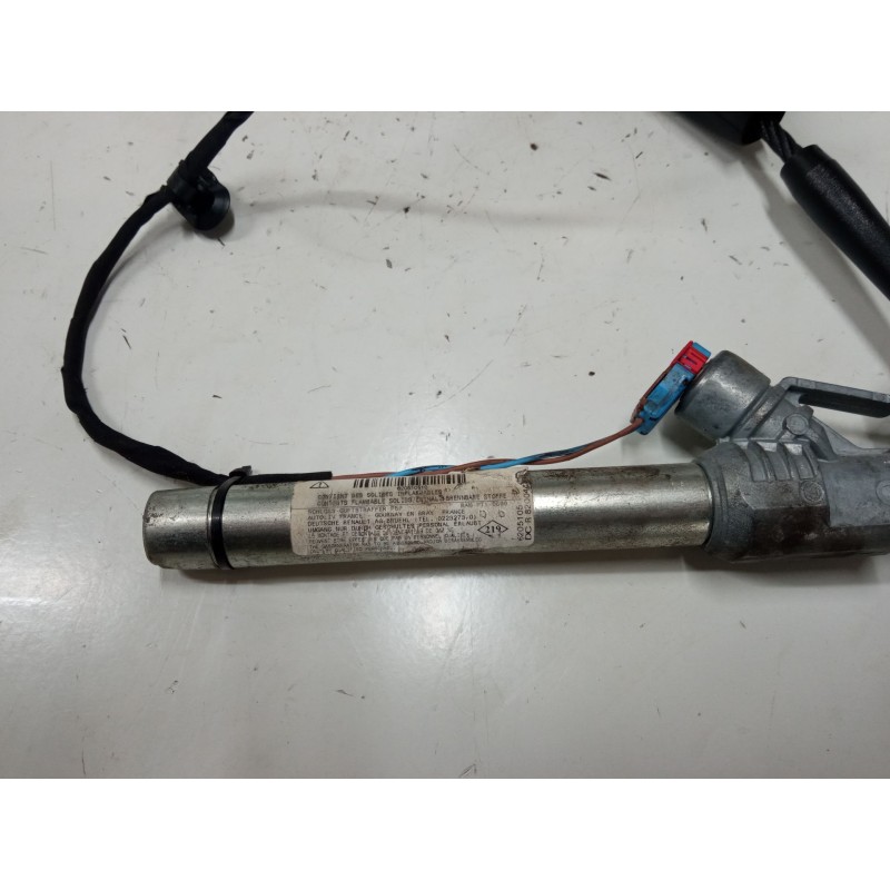 Recambio de anclaje cinturon delantero derecho para renault kangoo express (fw0/1_) 1.5 dci 75 (fw07, fw10, fw04) referencia OEM Recambio de anclaje cinturon delantero derecho para renault kangoo express (fw0/1_) 1.5 dci 75 (fw07, fw10, fw04) referencia OEM