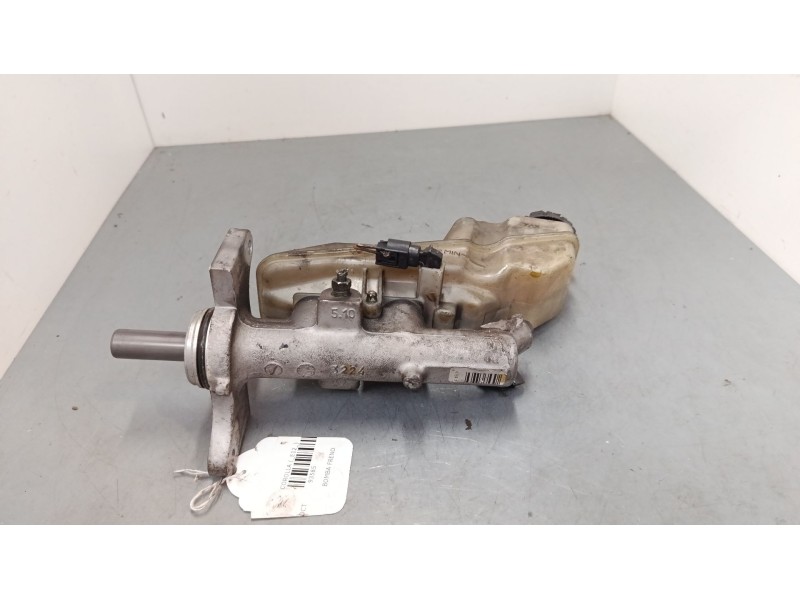 Recambio de bomba freno para toyota corolla (_e12_) 2.0 d-4d (cde120r_, cde120l_) referencia OEM IAM    Recambio de bomba freno para toyota corolla (_e12_) 2.0 d-4d (cde120r_, cde120l_) referencia OEM IAM