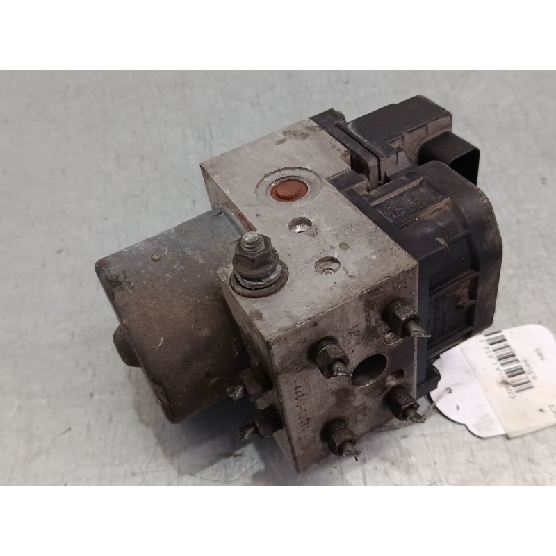 Recambio de abs para toyota corolla (_e12_) 2.0 d-4d (cde120r_, cde120l_) referencia OEM IAM 4451002050   Recambio de abs para toyota corolla (_e12_) 2.0 d-4d (cde120r_, cde120l_) referencia OEM IAM 4451002050