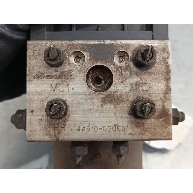 Recambio de abs para toyota corolla (_e12_) 2.0 d-4d (cde120r_, cde120l_) referencia OEM IAM 4451002050   Recambio de abs para toyota corolla (_e12_) 2.0 d-4d (cde120r_, cde120l_) referencia OEM IAM 4451002050