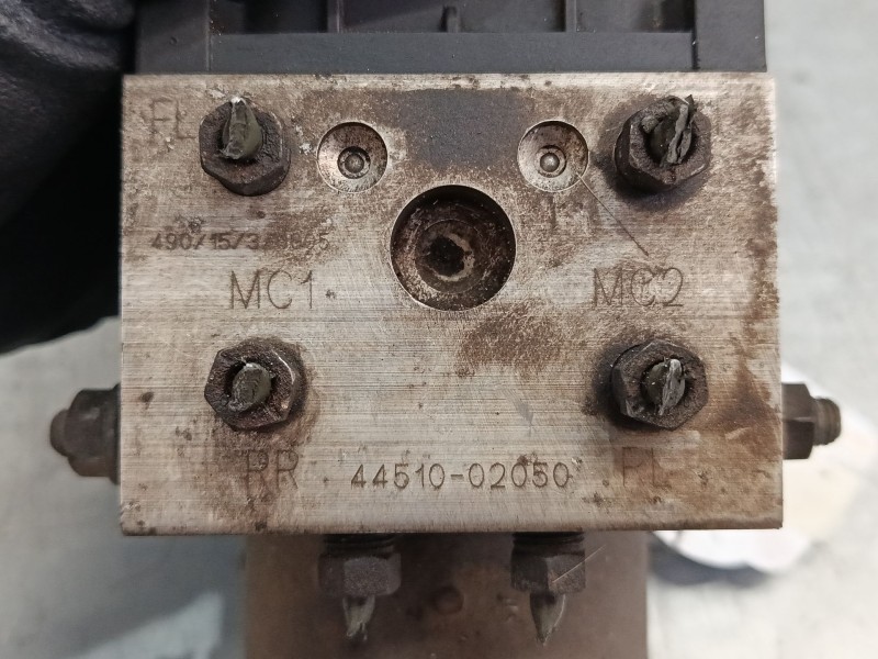 Recambio de abs para toyota corolla (_e12_) 2.0 d-4d (cde120r_, cde120l_) referencia OEM IAM 4451002050   Recambio de abs para toyota corolla (_e12_) 2.0 d-4d (cde120r_, cde120l_) referencia OEM IAM 4451002050