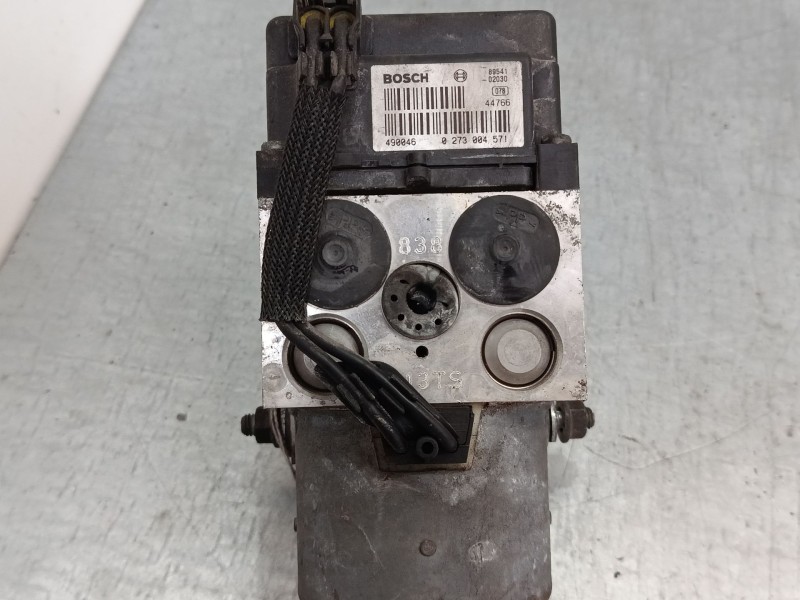 Recambio de abs para toyota corolla (_e12_) 2.0 d-4d (cde120r_, cde120l_) referencia OEM IAM 4451002050   Recambio de abs para toyota corolla (_e12_) 2.0 d-4d (cde120r_, cde120l_) referencia OEM IAM 4451002050