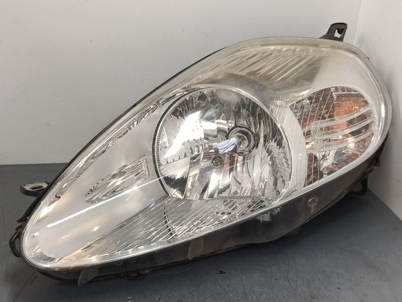 Recambio de faro izquierdo para fiat punto (188_) 1.2 60 (188.030, .050, .130, .150, .230, .250) referencia OEM IAM   