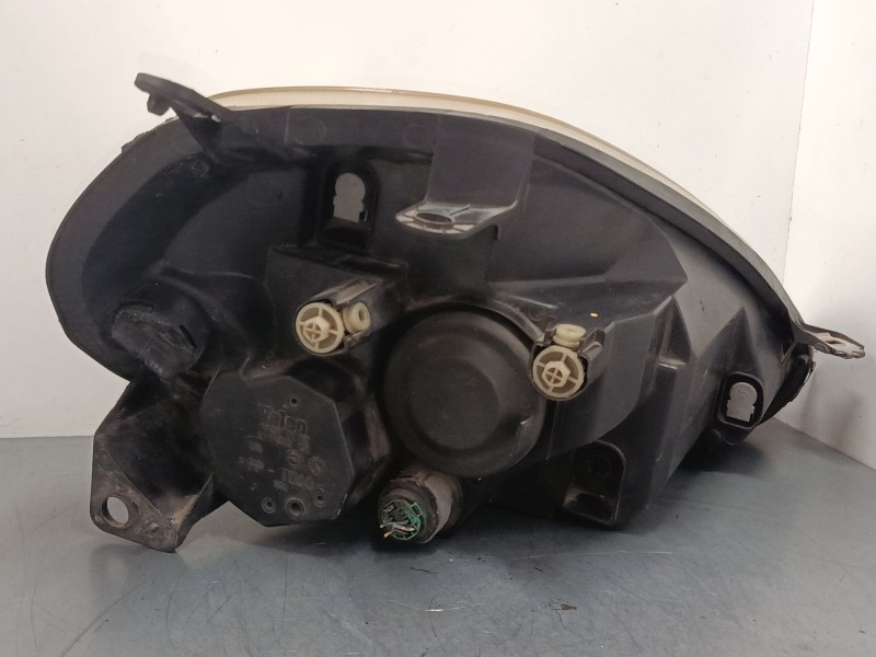 Recambio de faro izquierdo para fiat punto (188_) 1.2 60 (188.030, .050, .130, .150, .230, .250) referencia OEM IAM   