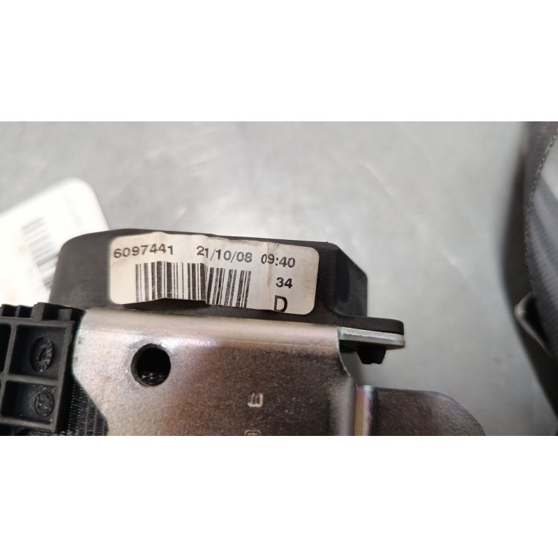 Recambio de cinturon seguridad delantero derecho para volkswagen polo iv (9n_, 9a_) 1.2 referencia OEM IAM    Recambio de cinturon seguridad delantero derecho para volkswagen polo iv (9n_, 9a_) 1.2 referencia OEM IAM