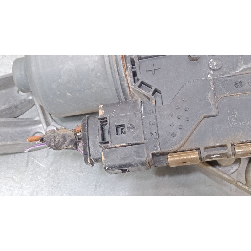 Recambio de motor limpiaparabrisas delantero izquierdo para ford focus iii 1.6 tdci referencia OEM IAM 97025340  BM5117K484A Recambio de motor limpiaparabrisas delantero izquierdo para ford focus iii 1.6 tdci referencia OEM IAM 97025340  BM5117K484A