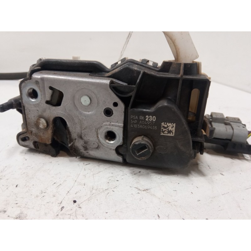 Recambio de cerradura puerta delantera derecha para peugeot 3008 i monospace (0u_) 1.6 hdi 115 / bluehdi 115 referencia OEM IAM 