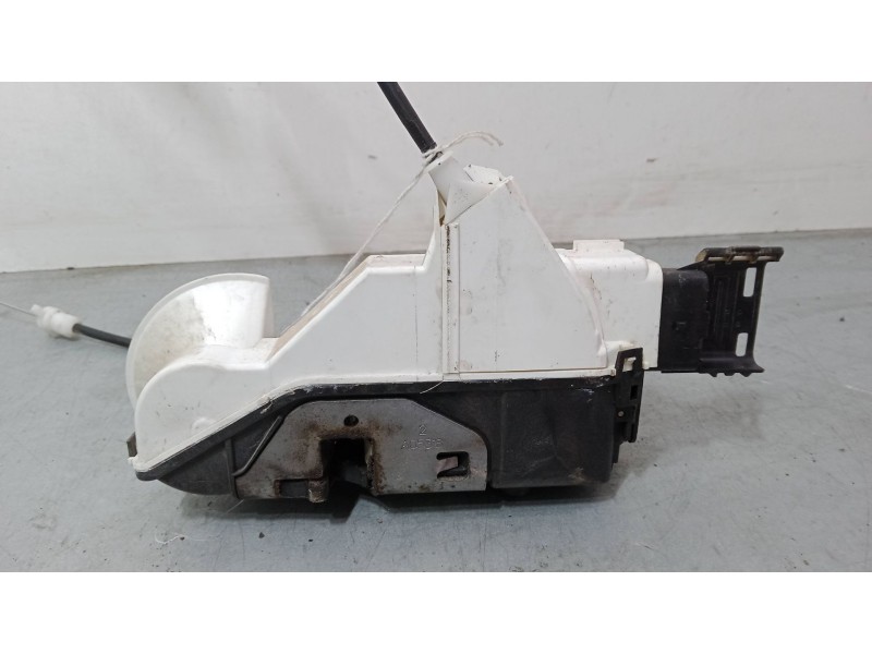 Recambio de cerradura puerta delantera izquierda para peugeot 3008 i monospace (0u_) 1.6 hdi 115 / bluehdi 115 referencia OEM IA