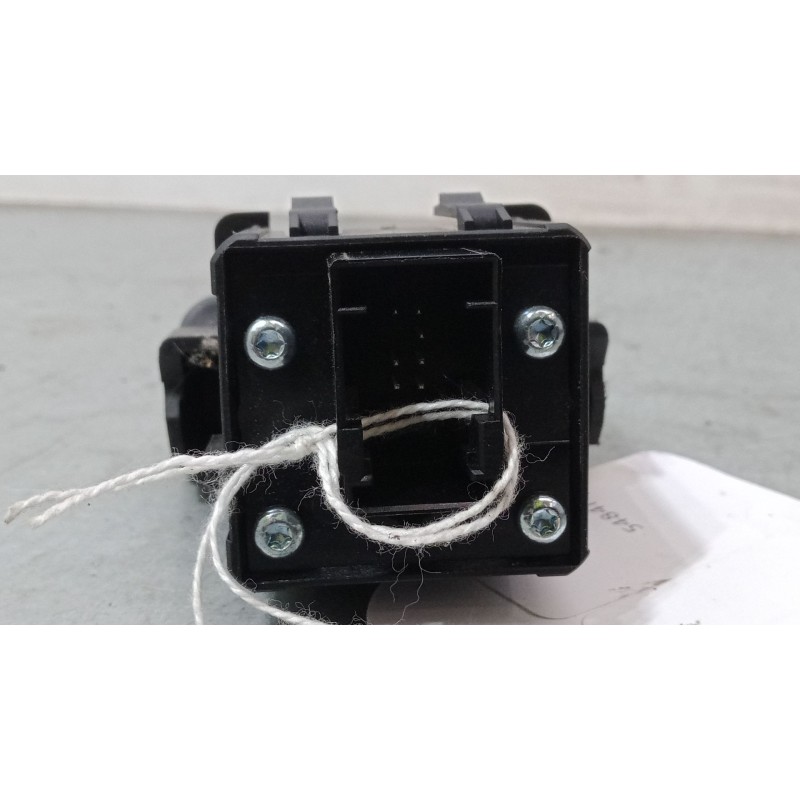 Recambio de boton freno mano para peugeot 3008 i monospace (0u_) 1.6 hdi 115 / bluehdi 115 referencia OEM IAM 966640567701  