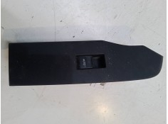 Recambio de mando elevalunas delantero derecho para toyota auris station wagon (_e18_) 1.8 hybrid (zwe186_) referencia OEM IAM 7