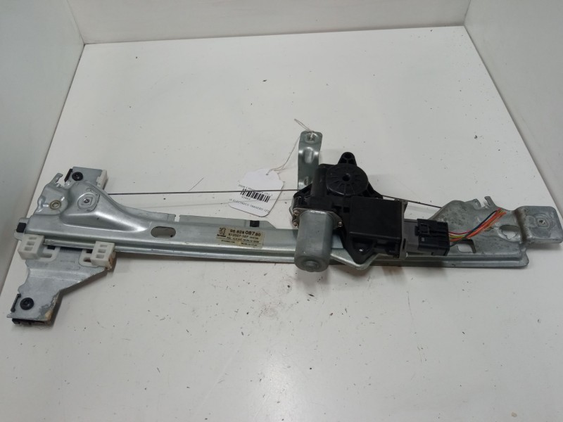 Recambio de elevalunas electrico trasero izquierdo para peugeot 3008 i monospace (0u_) 1.6 hdi 115 / bluehdi 115 referencia OEM 