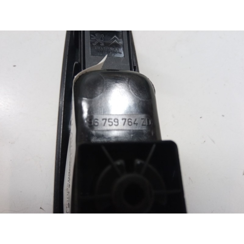 Recambio de mando elevalunas trasero izquierdo para peugeot 3008 i monospace (0u_) 1.6 hdi 115 / bluehdi 115 referencia OEM IAM 