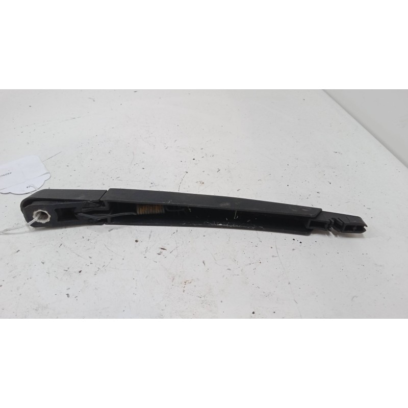 Recambio de brazo limpia trasero para renault clio ii (bb_, cb_) 1.2 (bb0a, bb0f, bb10, bb1k, bb28, bb2d, bb2h, cb0a,... referen Recambio de brazo limpia trasero para renault clio ii (bb_, cb_) 1.2 (bb0a, bb0f, bb10, bb1k, bb28, bb2d, bb2h, cb0a,... referen