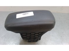 Recambio de apoyabrazos central para kia rio iii (ub) 1.1 crdi referencia OEM IAM