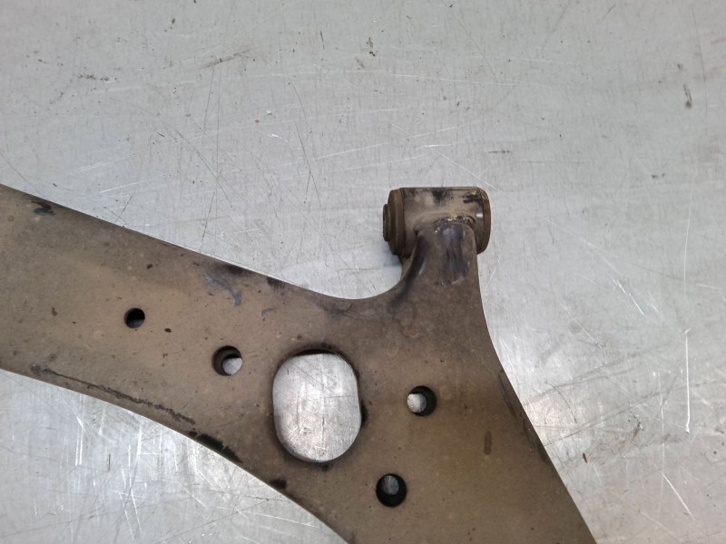 Recambio de brazo suspension inferior delantero derecho para kia rio iii (ub) 1.1 crdi referencia OEM IAM    Recambio de brazo suspension inferior delantero derecho para kia rio iii (ub) 1.1 crdi referencia OEM IAM