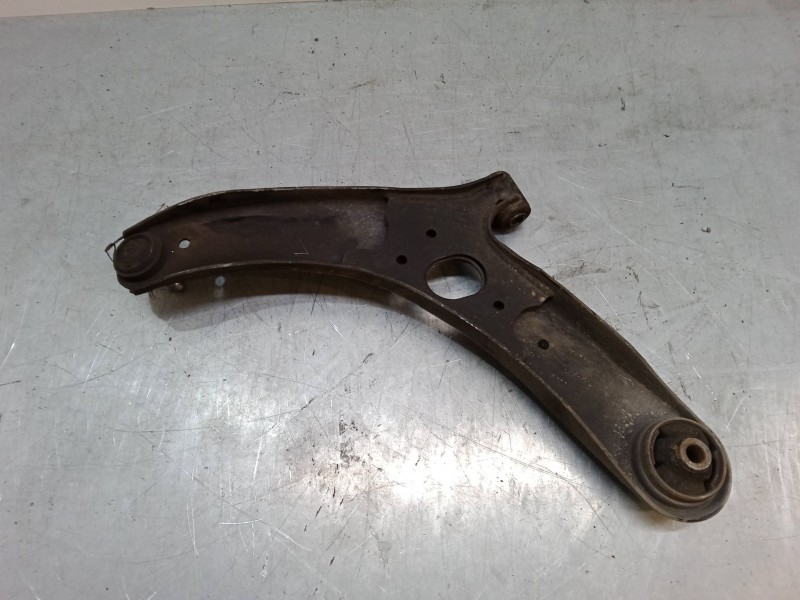 Recambio de brazo suspension inferior delantero derecho para kia rio iii (ub) 1.1 crdi referencia OEM IAM    Recambio de brazo suspension inferior delantero derecho para kia rio iii (ub) 1.1 crdi referencia OEM IAM
