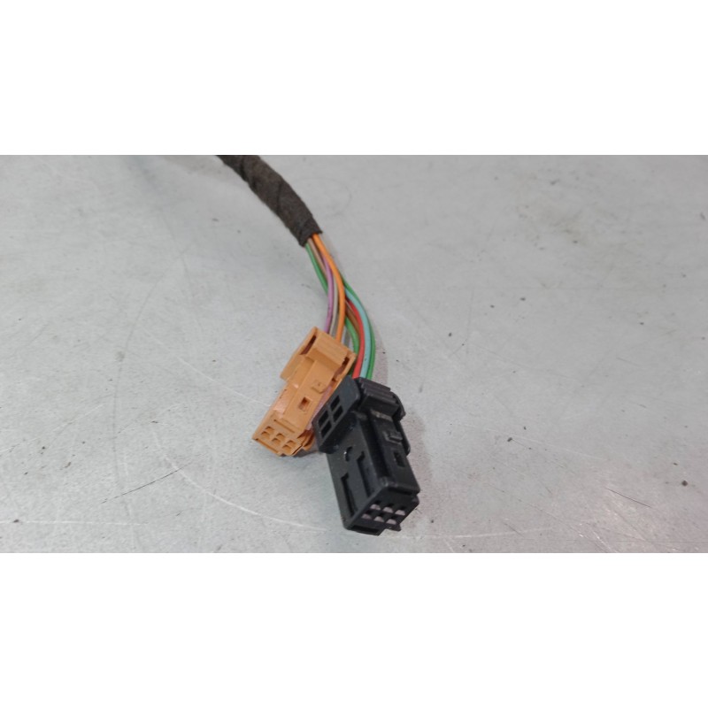 Recambio de retrovisor electrico izquierdo abatible para peugeot 3008 i monospace (0u_) 1.6 hdi 115 / bluehdi 115 referencia OEM