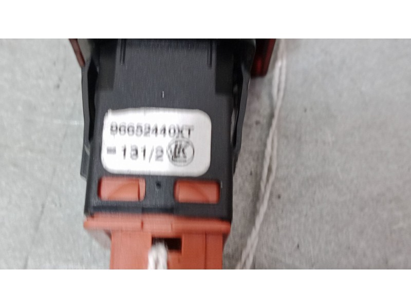 Recambio de warning para peugeot 3008 i monospace (0u_) 1.6 hdi 115 / bluehdi 115 referencia OEM IAM 96652440XT  