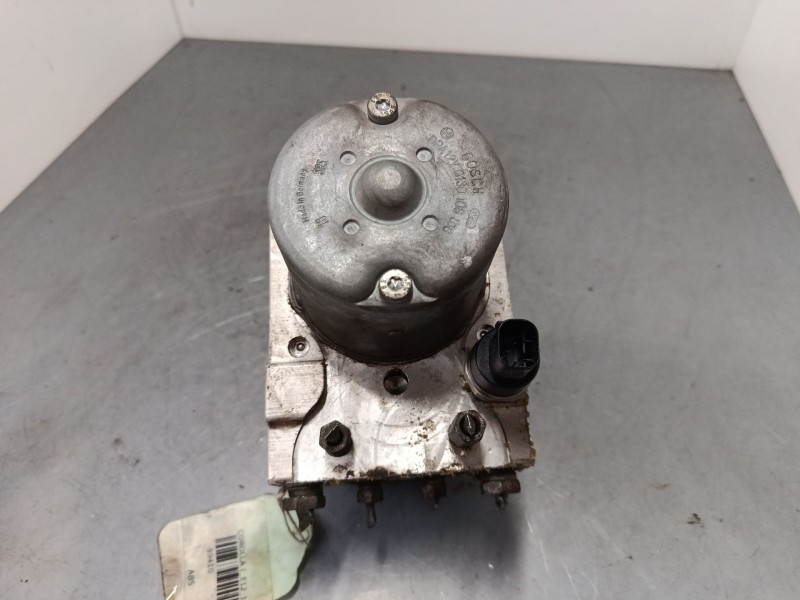 Recambio de abs para toyota corolla (_e12_) 1.4 d (nde120_) referencia OEM IAM 8954102090   Recambio de abs para toyota corolla (_e12_) 1.4 d (nde120_) referencia OEM IAM 8954102090