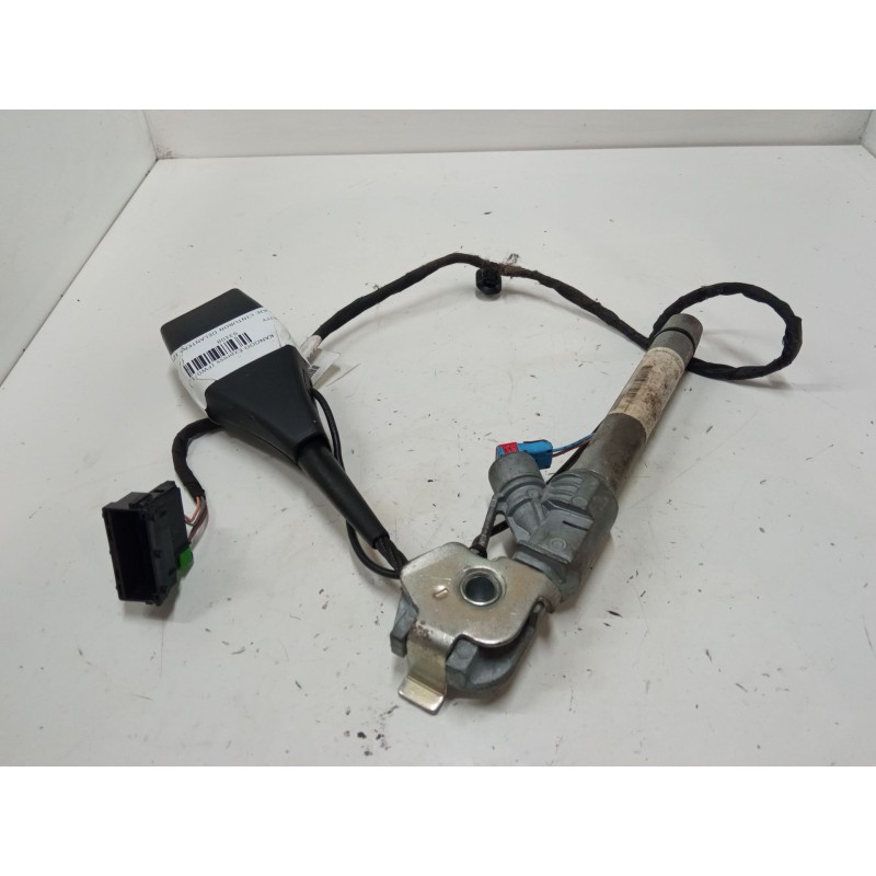 Recambio de anclaje cinturon delantero izquierdo para renault kangoo express (fw0/1_) 1.5 dci 75 (fw07, fw10, fw04) referencia O