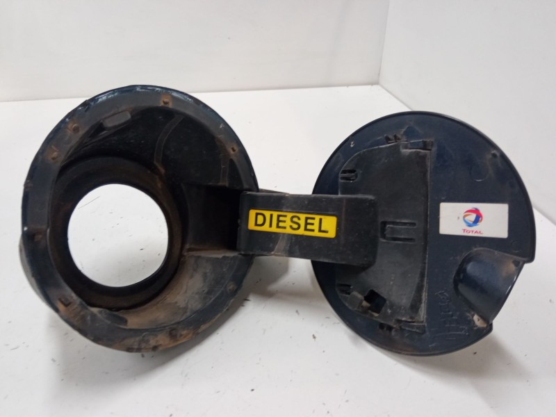 Recambio de tapa exterior combustible para peugeot 3008 i monospace (0u_) 1.6 hdi 115 / bluehdi 115 referencia OEM IAM   