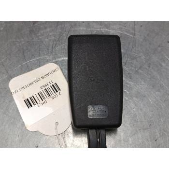 ANCLAJE CINTURON DELANTERO IZQUIERDO 