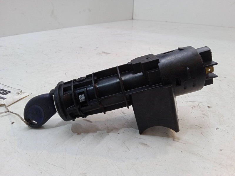 Recambio de clausor para fiat cinquecento (170_) 0.9 i.e. s (170af, 170cf) referencia OEM IAM   