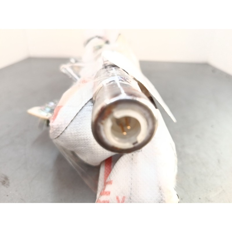 Recambio de airbag lateral delantero derecho para hyundai i30 (gd) 1.4 crdi referencia OEM IAM    Recambio de airbag lateral delantero derecho para hyundai i30 (gd) 1.4 crdi referencia OEM IAM