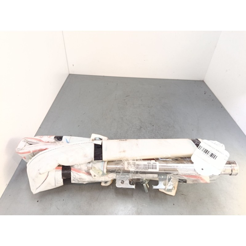 Recambio de airbag lateral delantero derecho para hyundai i30 (gd) 1.4 crdi referencia OEM IAM    Recambio de airbag lateral delantero derecho para hyundai i30 (gd) 1.4 crdi referencia OEM IAM