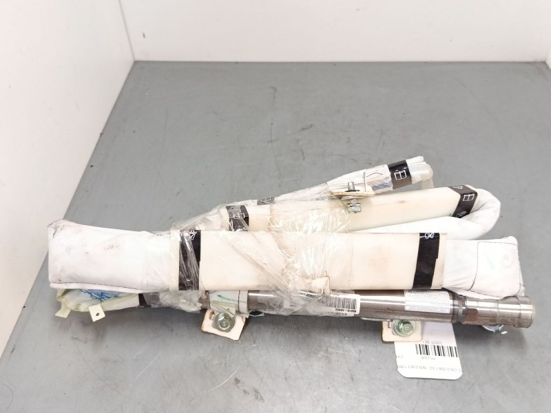 Recambio de airbag lateral delantero izquierdo para hyundai i30 (gd) 1.4 crdi referencia OEM IAM    Recambio de airbag lateral delantero izquierdo para hyundai i30 (gd) 1.4 crdi referencia OEM IAM