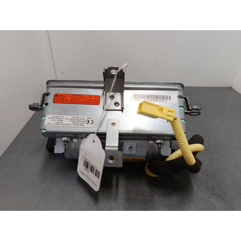 Recambio de airbag salpicadero para toyota corolla (_e12_) 1.4 d (nde120_) referencia OEM IAM    Recambio de airbag salpicadero para toyota corolla (_e12_) 1.4 d (nde120_) referencia OEM IAM