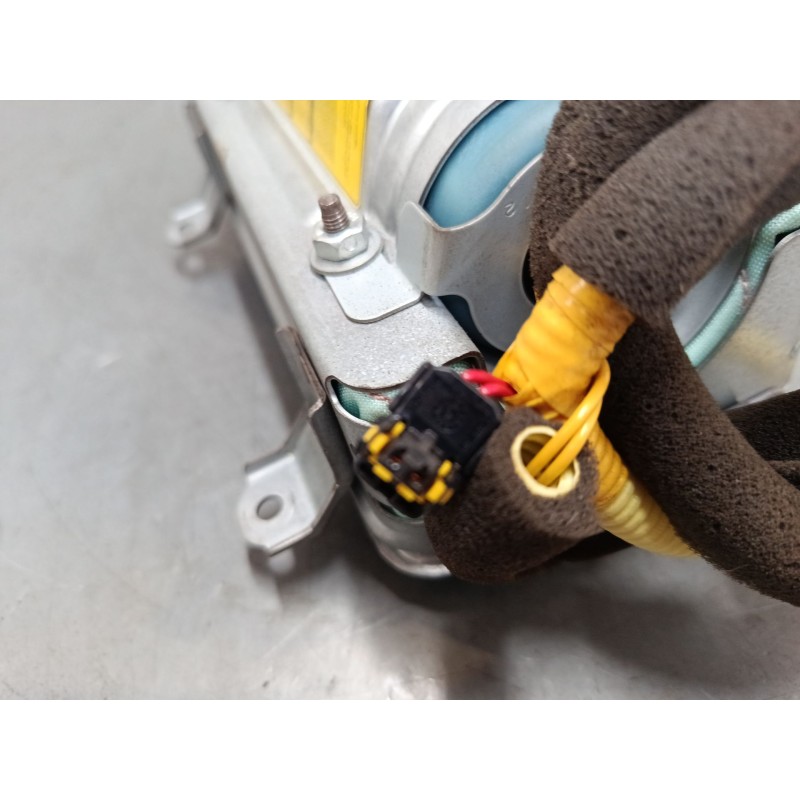 Recambio de airbag salpicadero para toyota corolla (_e12_) 1.4 d (nde120_) referencia OEM IAM    Recambio de airbag salpicadero para toyota corolla (_e12_) 1.4 d (nde120_) referencia OEM IAM