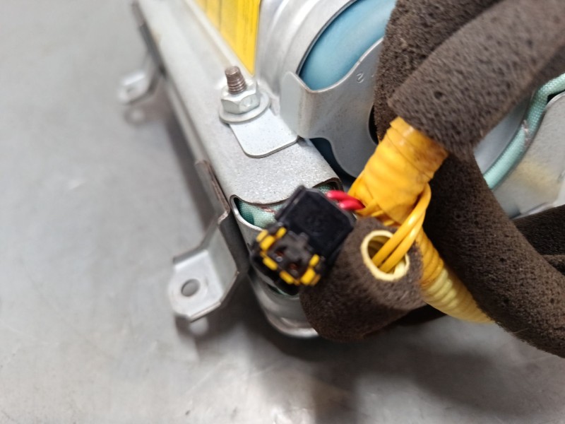 Recambio de airbag salpicadero para toyota corolla (_e12_) 1.4 d (nde120_) referencia OEM IAM    Recambio de airbag salpicadero para toyota corolla (_e12_) 1.4 d (nde120_) referencia OEM IAM