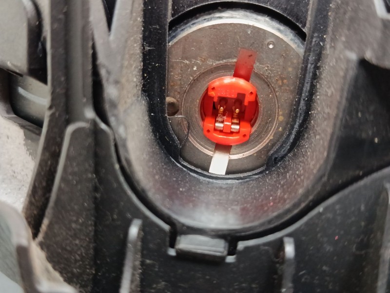 Recambio de airbag volante para toyota corolla (_e12_) 1.4 d (nde120_) referencia OEM IAM    Recambio de airbag volante para toyota corolla (_e12_) 1.4 d (nde120_) referencia OEM IAM