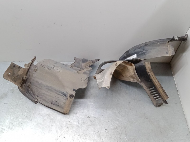 Recambio de guardabarros trasero derecho para porsche cayman (987) s 3.4 referencia OEM IAM 98758583100  