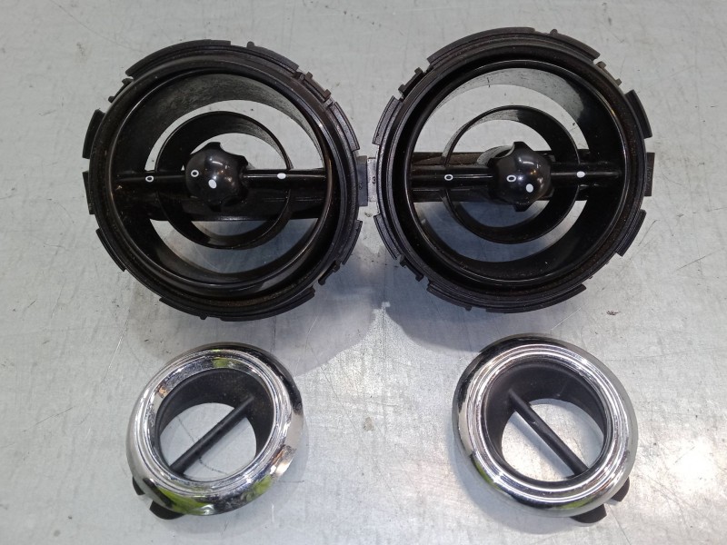 Recambio de aireador para mini mini descapotable (r52) cooper referencia OEM IAM    Recambio de aireador para mini mini descapotable (r52) cooper referencia OEM IAM