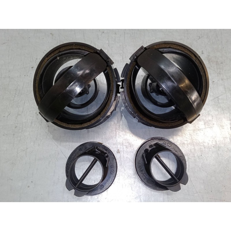 Recambio de aireador para mini mini descapotable (r52) cooper referencia OEM IAM    Recambio de aireador para mini mini descapotable (r52) cooper referencia OEM IAM