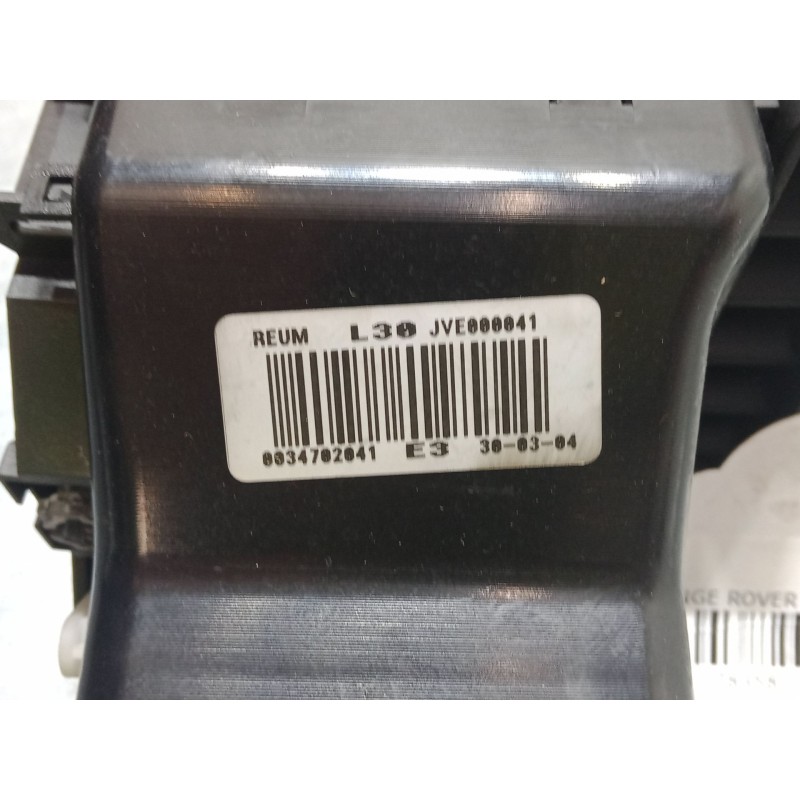 Recambio de aireador derecho para land rover range rover iii (l322) 4.4 4x4 referencia OEM IAM    Recambio de aireador derecho para land rover range rover iii (l322) 4.4 4x4 referencia OEM IAM