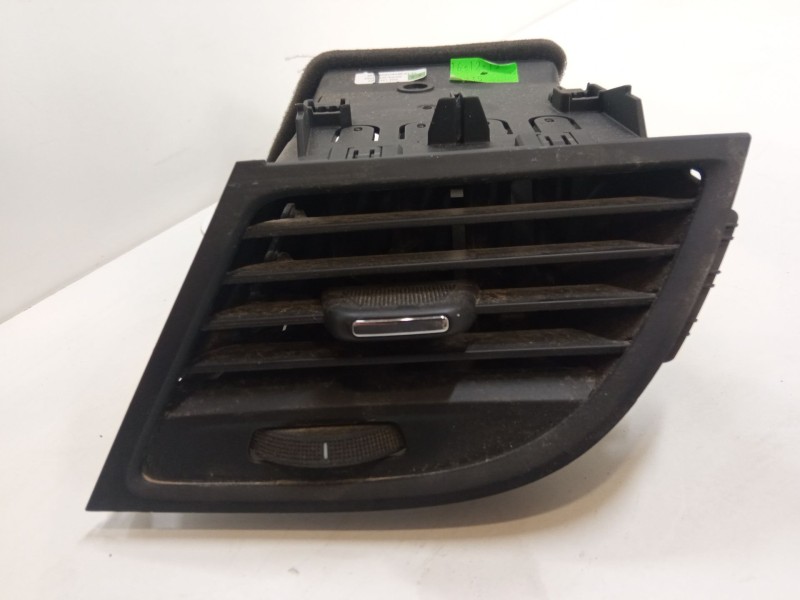 Recambio de aireador derecho para opel zafira tourer c (p12) 1.6 cdti (75) referencia OEM IAM   