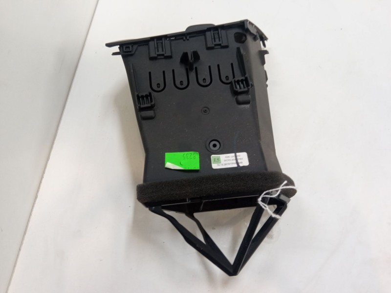 Recambio de aireador derecho para opel zafira tourer c (p12) 1.6 cdti (75) referencia OEM IAM   