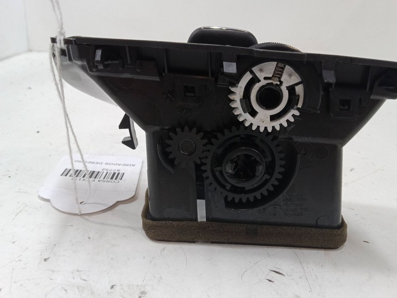 Recambio de aireador derecho para opel corsa e (x15) 1.4 (08, 68) referencia OEM IAM 464000934   Recambio de aireador derecho para opel corsa e (x15) 1.4 (08, 68) referencia OEM IAM 464000934