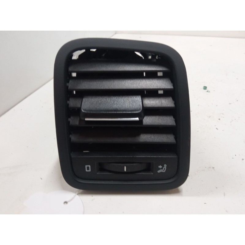 Recambio de aireador derecho para skoda yeti (5l) 2.0 tdi referencia OEM IAM    Recambio de aireador derecho para skoda yeti (5l) 2.0 tdi referencia OEM IAM