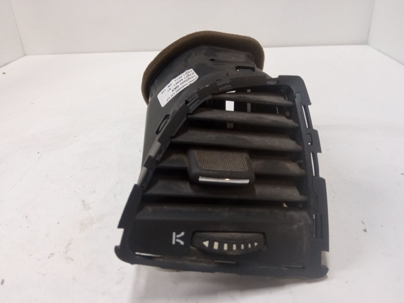 Recambio de aireador izquierdo para opel astra j (p10) 2.0 cdti (68) referencia OEM IAM    Recambio de aireador izquierdo para opel astra j (p10) 2.0 cdti (68) referencia OEM IAM