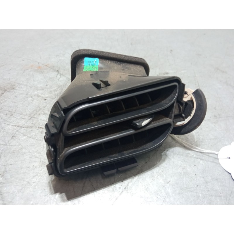 Recambio de aireador izquierdo para citroën c3 ii (sc_) 1.0 vti 68 referencia OEM IAM    Recambio de aireador izquierdo para citroën c3 ii (sc_) 1.0 vti 68 referencia OEM IAM