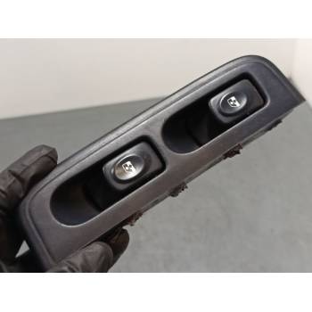 MANDO ELEVALUNAS DELANTERO IZQUIERDO RP3117414 