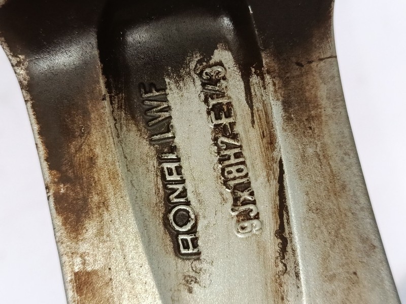 Recambio de llanta aluminio 18´´ para porsche cayman (987) s 3.4 referencia OEM IAM 8J18H2 ET57  