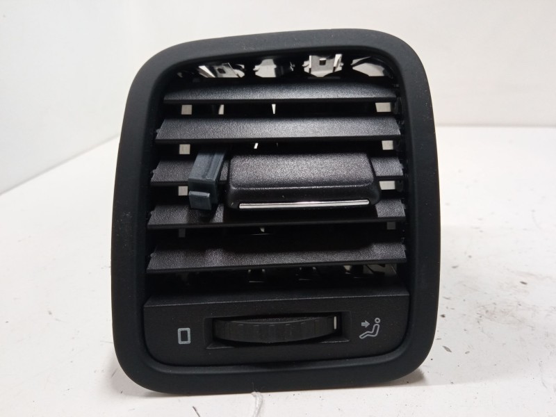 Recambio de aireador izquierdo para skoda yeti (5l) 2.0 tdi referencia OEM IAM 5l0819701   Recambio de aireador izquierdo para skoda yeti (5l) 2.0 tdi referencia OEM IAM 5l0819701