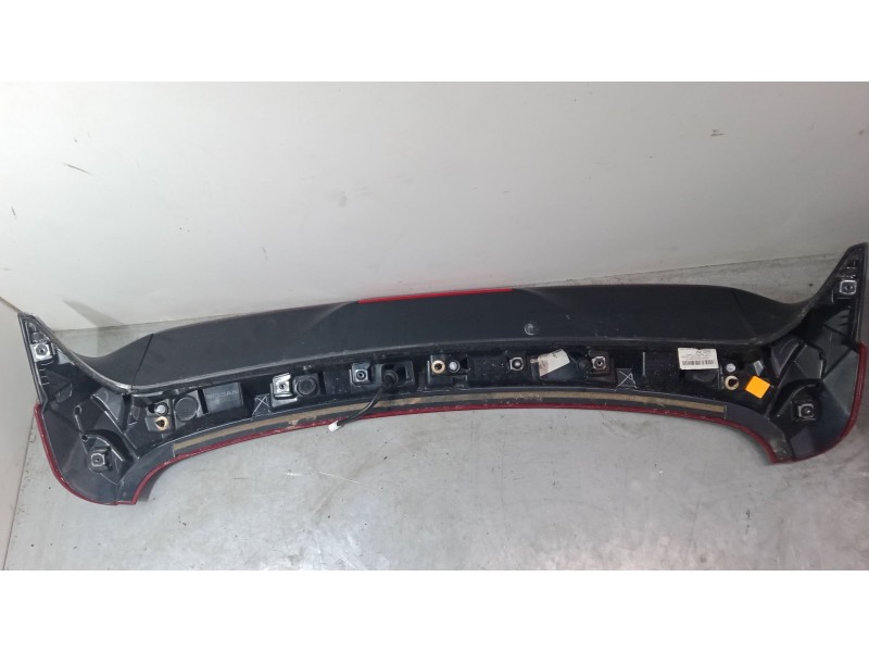 Recambio de aleron trasero para nissan qashqai ii (j11, j11_) 1.3 dig-t referencia OEM IAM    Recambio de aleron trasero para nissan qashqai ii (j11, j11_) 1.3 dig-t referencia OEM IAM